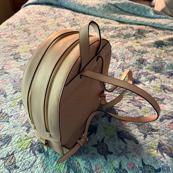 Michael Kors Jaycee backpack - Picture 4 of 10